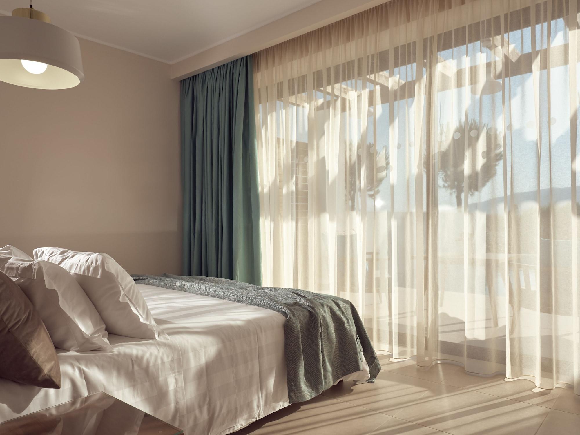 Golden Sun Resort - Adults Only Kalamákion 外观 照片